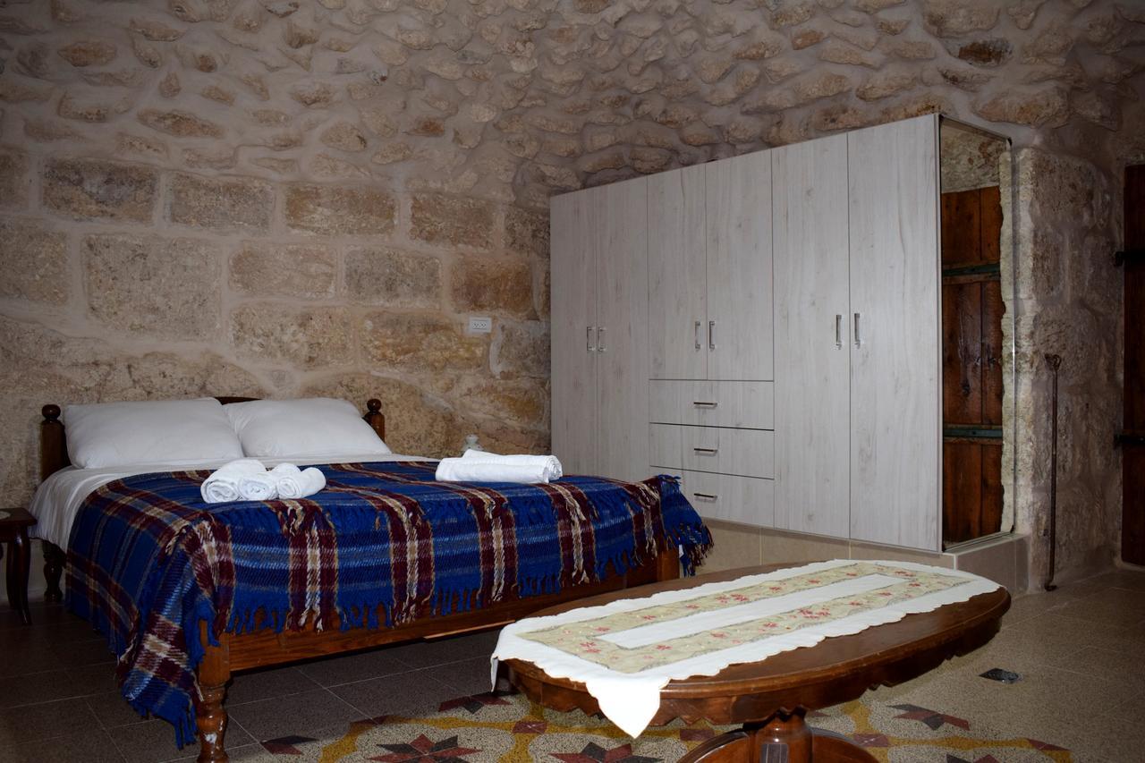 Hotel Hosh Al Subbar à Bethléem Extérieur photo